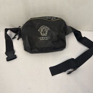 Versace Black Parfums Travel Fanny Pack Belt Bag Fragrance Cologne Unisex